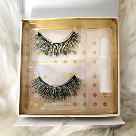 Battington Beauty Other - Battington Harlow Lash with Mini Glue